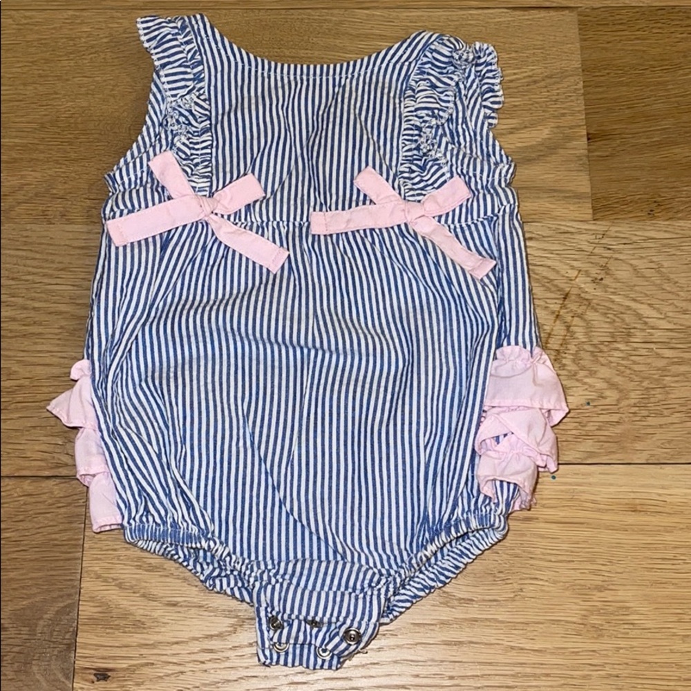 Ruffle Butts 3-6 month onesie